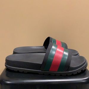 Gucci flip flops